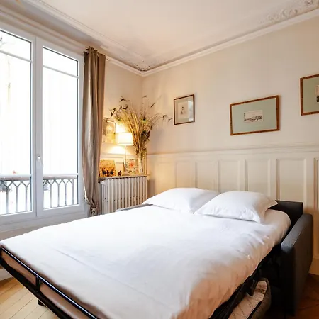 Veeve - Classical Comforts Апартаменты Париж